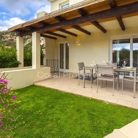 C - 200 Mt Dal Mare - 6 Ospiti - Veranda E Wifi - Centro - By Coral Appartement