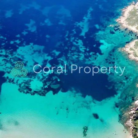 C - 200 Mt Dal Mare - 6 Ospiti - Veranda E Wifi - Centro - By Coral Lejlighed Baja Sardinia