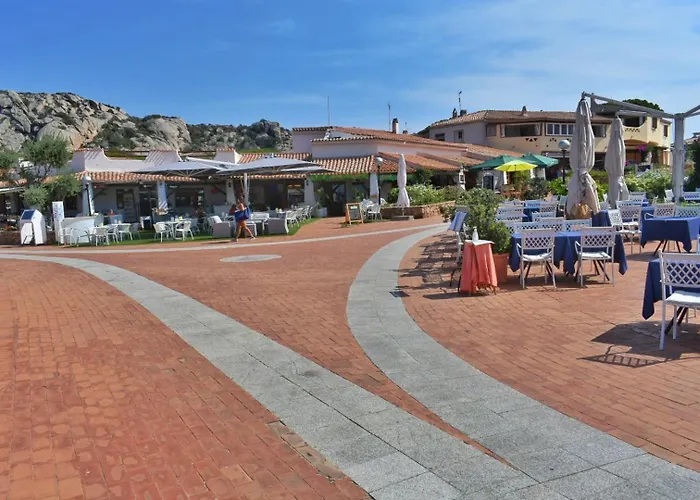 C - 200 Mt Dal Mare - 6 Ospiti - Veranda E Wifi - Centro Apartman Baja Sardinia